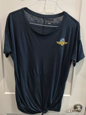 5th & Ocean Medium Women Navy Short-Sleeve Indianapolis Motor Speedway Raceway